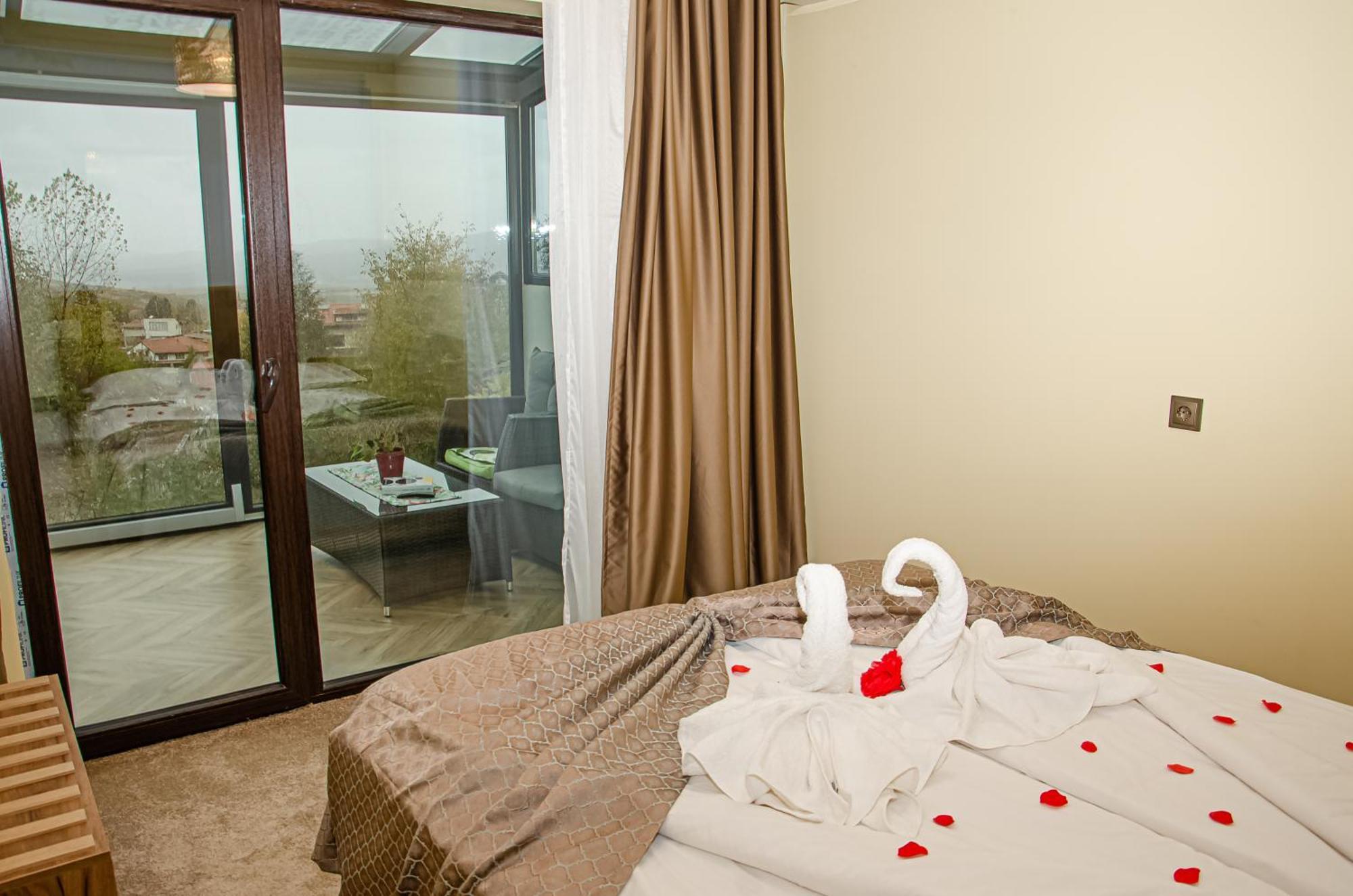 Sveti Nikola Family Hotel Sapareva Banya ภายนอก รูปภาพ