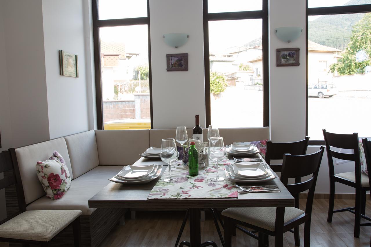 Sveti Nikola Family Hotel Sapareva Banya ภายนอก รูปภาพ